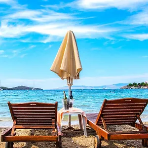 Blue Bay Hotel
