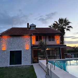 Ilcayto Rooms Otel