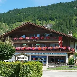 Flora Reit im Winkl